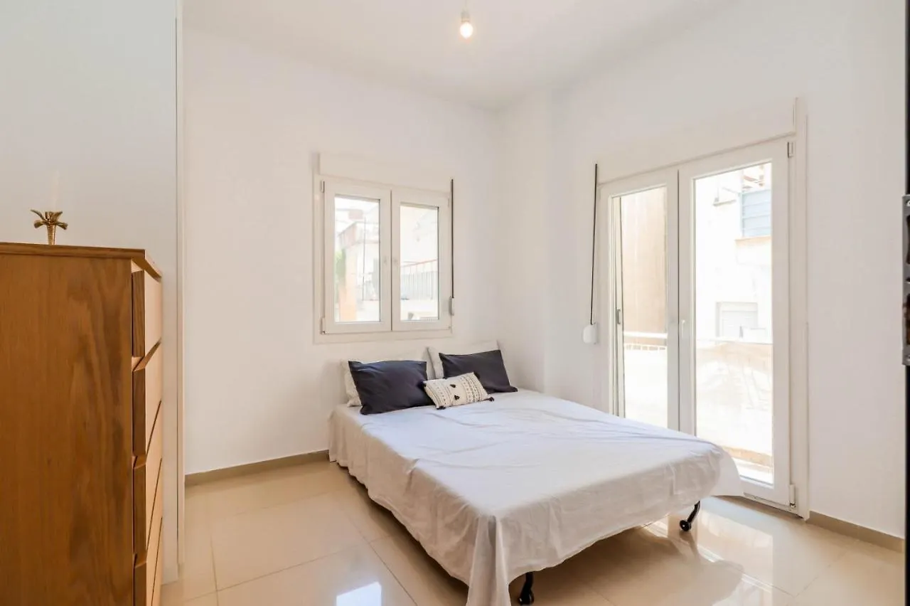 Happy Traveller - Luxury, Free Parking Apartment Thessaloniki 0*,  Greece