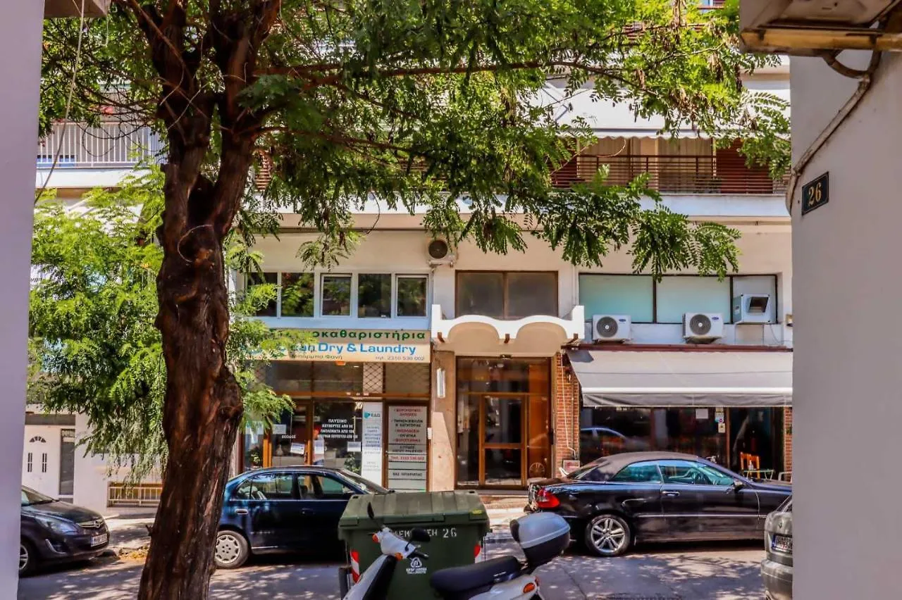 Happy Traveller - Luxury, Free Parking Apartment Thessaloniki