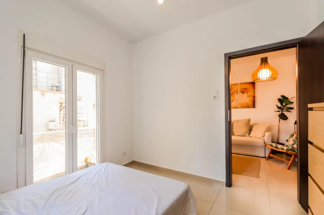 Happy Traveller - Luxury, Free Parking Apartment Thessaloniki Greece